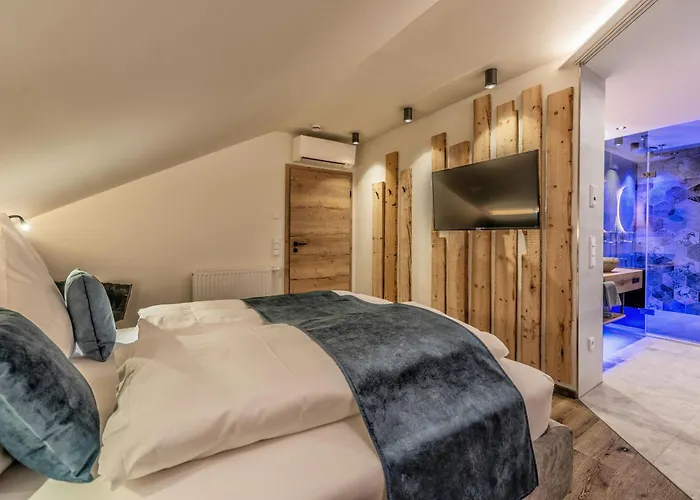 Edlguetl - Hideaway *